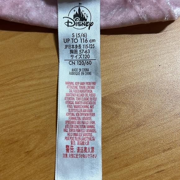 Minnie Mouse Shirt - Picture 4 of 5